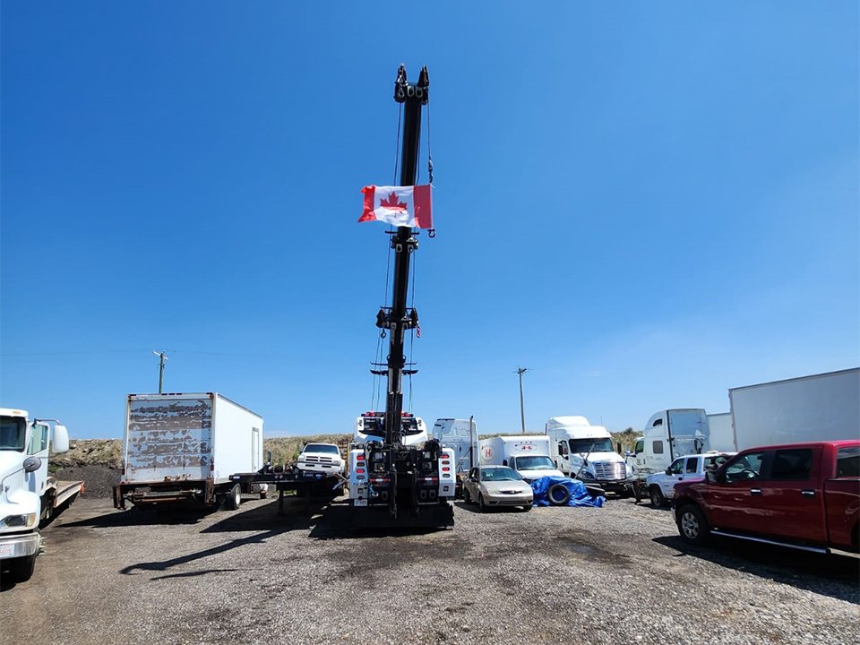 Heavy Duty Towing & Equipment Transport Services in Calgary