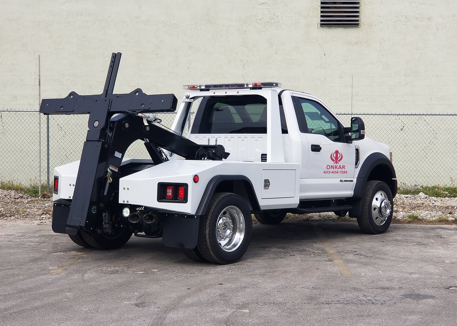 Reliable 24/7 Towing and Vehicle Recovery Services in Calgary