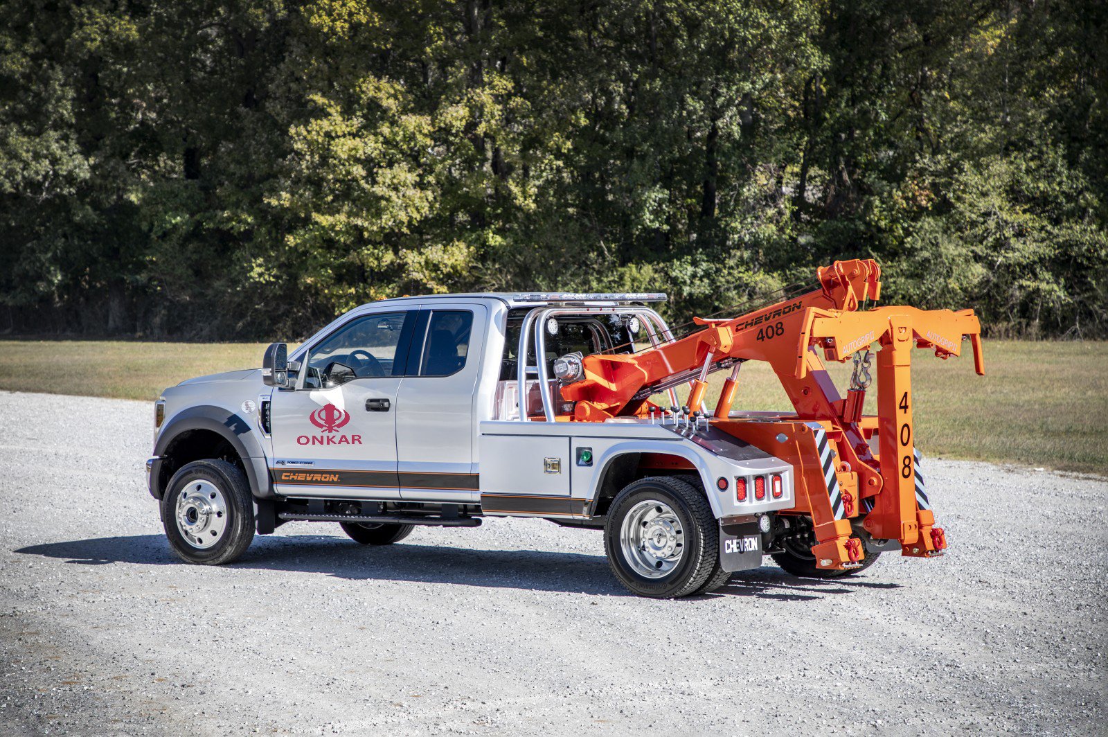 Reliable and Affordable Towing Services in Calgary – 1Onkar Towing & Recovery Inc